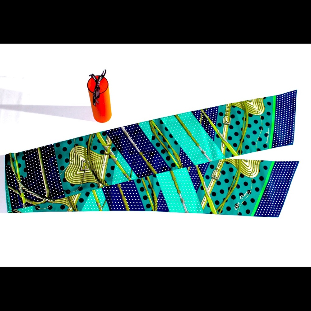 Hermès Silk Maxi Twilly Scarf Clic Clac A Pois